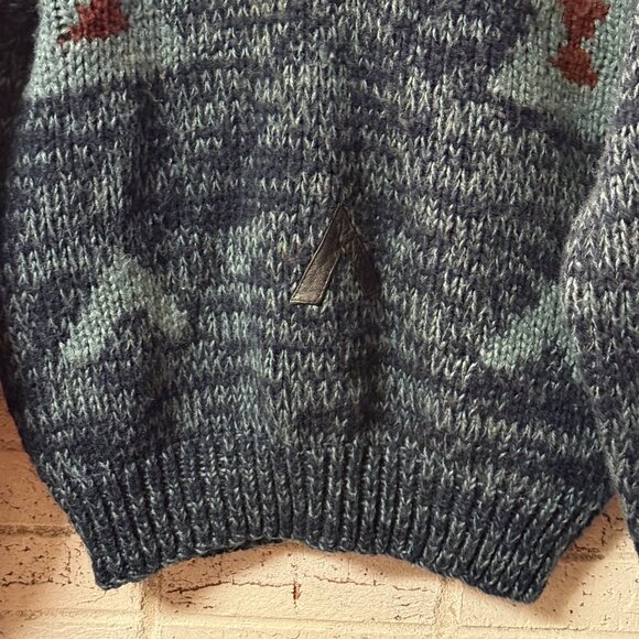 Vintage Pacific Club Chunky Knit Sweater with Leather Trim (L) - Picture 5 of 11